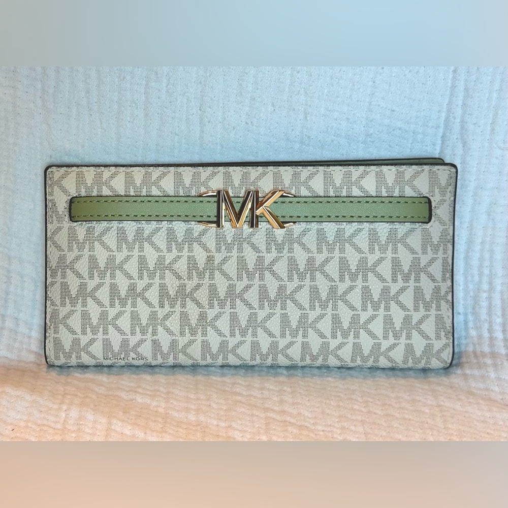 Michael Kors Gray and Green Wallet with Signature Design